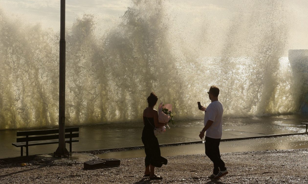 «Ερχονται Δυνατές Καταιγίδες και Πτώση Θερμοκρασίας την Επόμενη Εβδομάδα»