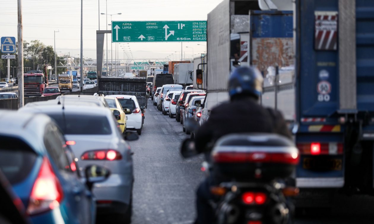 Δραματική Επιβράδυνση στην Κίνηση του Λεκανοπεδίου της Αττικής το Πρωί της Τετάρτης