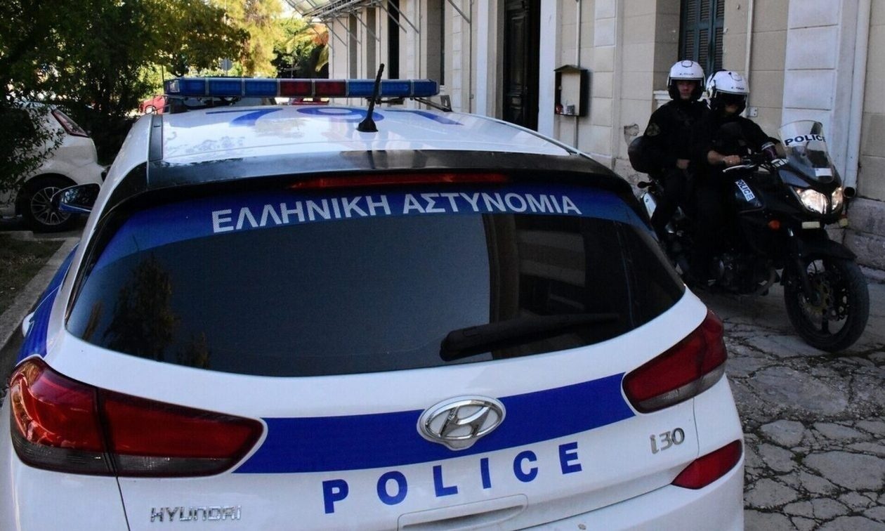 Σύλληψη 19χρονου βατραχανθρώπου με όπλα και επικίνδυνες ενέργειες στο Παλαιό Φάληρο